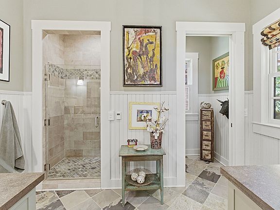 32nd image of 167 Pollywood Ln