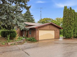 2650 W 20th Ave, Oshkosh, WI 54904