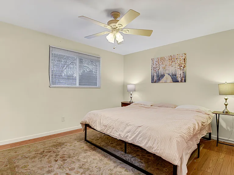 1009 Pioneer Ln — Photo 8