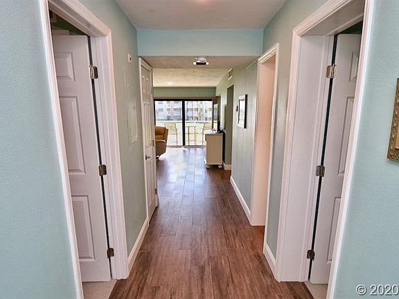 3rd image of 4501 S Atlantic Ave APT 216