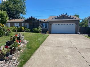 4055 Royal Ave SPC 83, Eugene, OR 97402