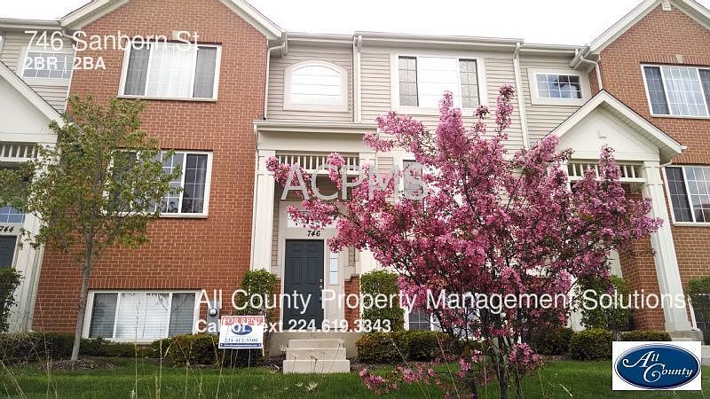 1st image of 746 Sanborn St