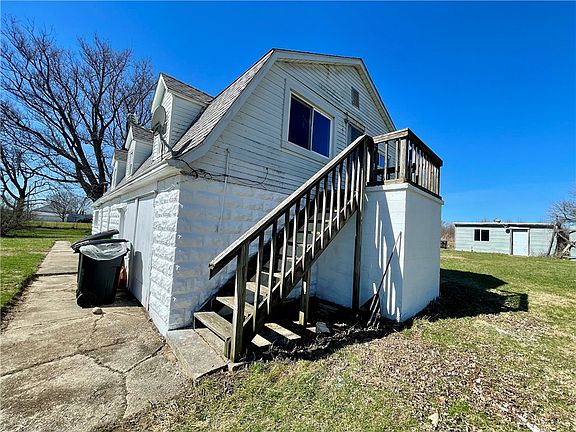 4th image of 5101 Pundt Rd