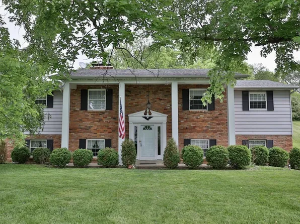 10370 Kingsport Dr, Cincinnati, OH 45241