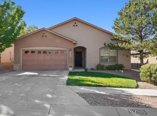 6266 Azaleas Rd NW, Albuquerque, NM 87114