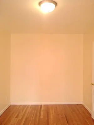 Rented by Keller Williams NYC | media 10