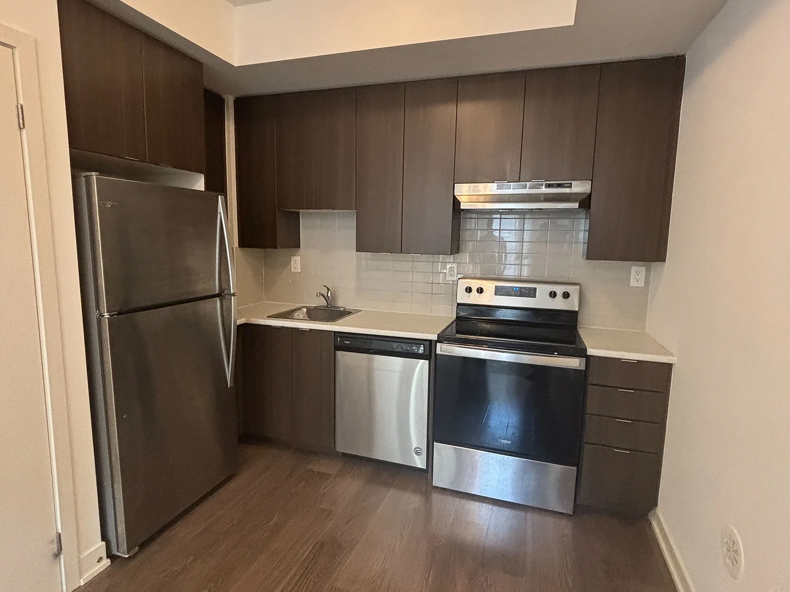 1 bed, $2,000 — Photo 4