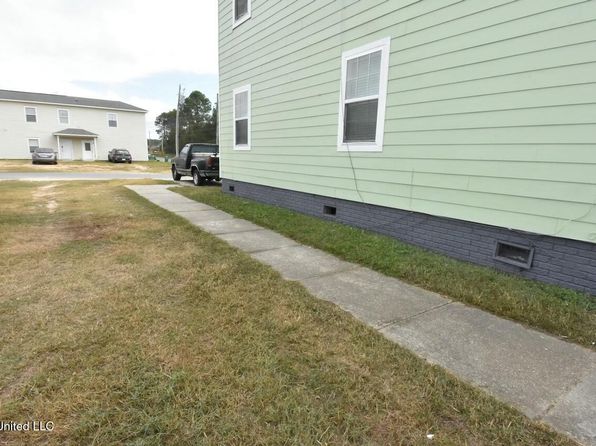 gulfport-mississippi-200680441 picture