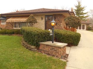 10609 Laramie Ave, Oak Lawn, IL 60453