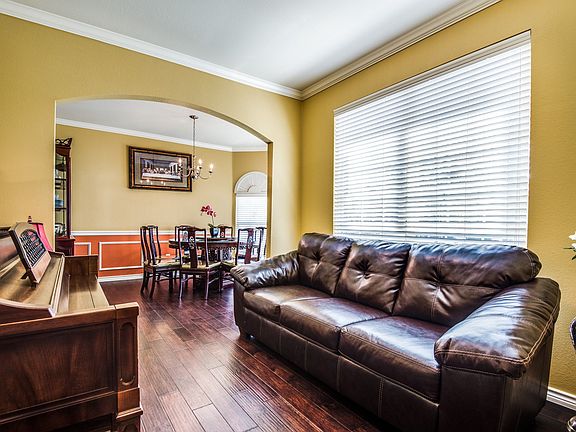 5th image of 11306 Beeville Dr