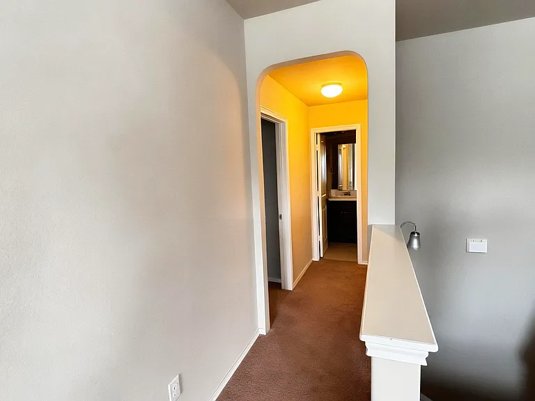 6915 Quantum Loop — Photo 8