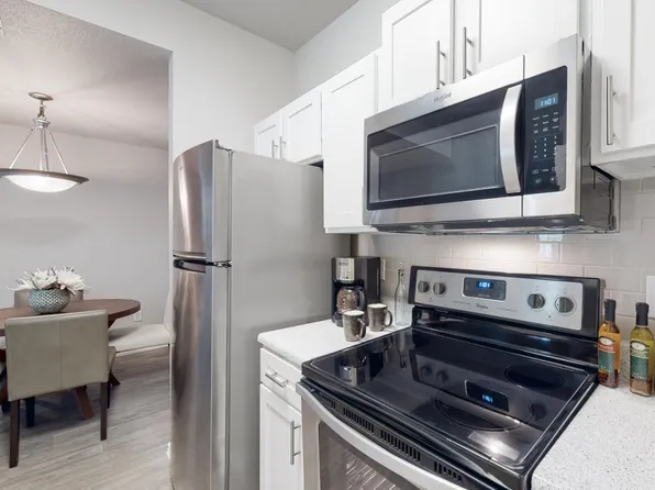 Brynwood Apartments