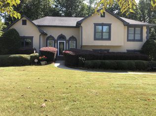 328 Lake Swan Ct, Hiram, GA 30141