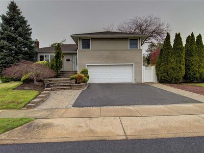 2 Patricia Street, Plainview, NY, 11803