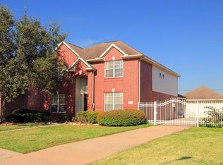 9211 Stone Porch Ln, Houston, TX 77064