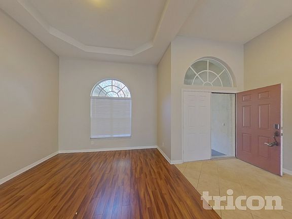 4th image of 3412 Eastmonte Dr
