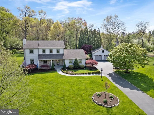 653 Valley Rd, Blue Bell, PA 19422
