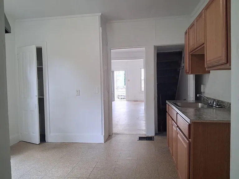 113 Church St — Photo 7