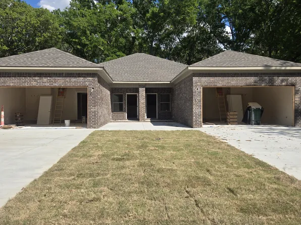 2270 N Donaghey Ave, Conway, AR 72032