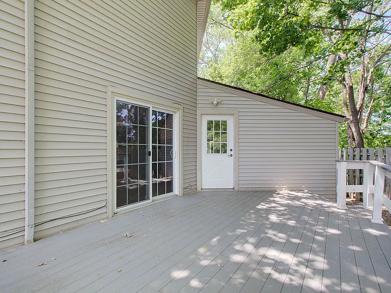 1655 Southbend Dr — Photo 29