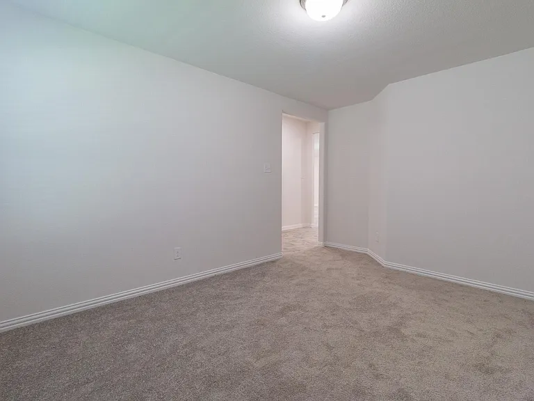 1013 Verde Valley Ln — Photo 19