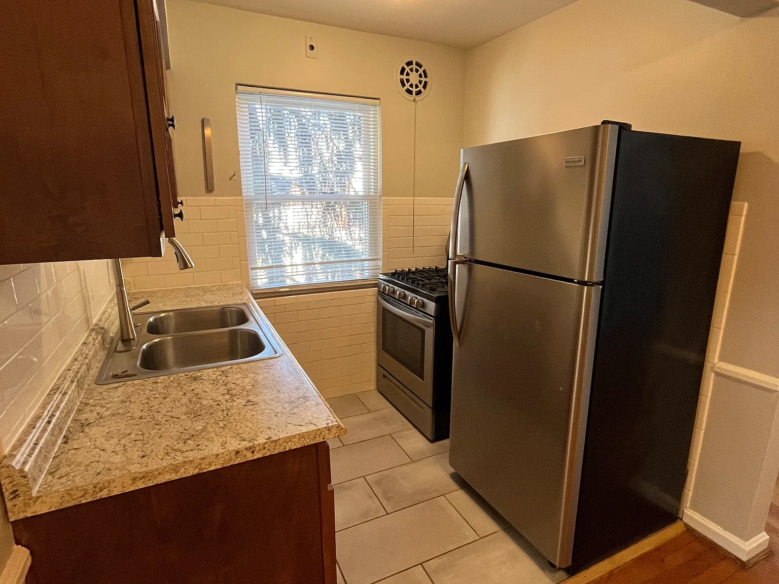 3579 Zumstein Ave — Photo 2