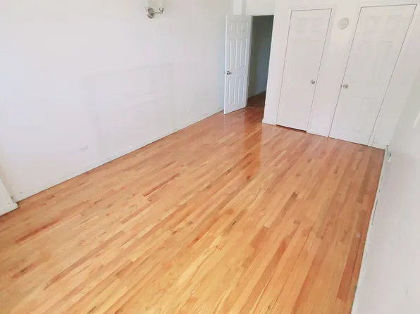 63-11 Queens Boulevard image 19 of 24