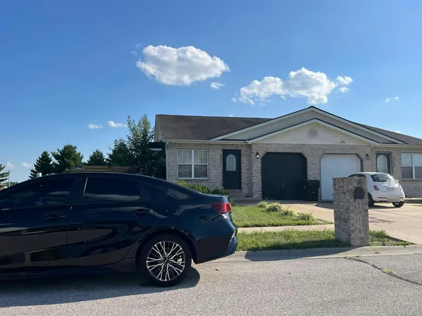 2012 Wexford Green Way, Belleville, IL 62220