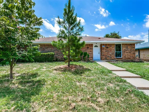 1580 College Pkwy, Lewisville, TX 75077