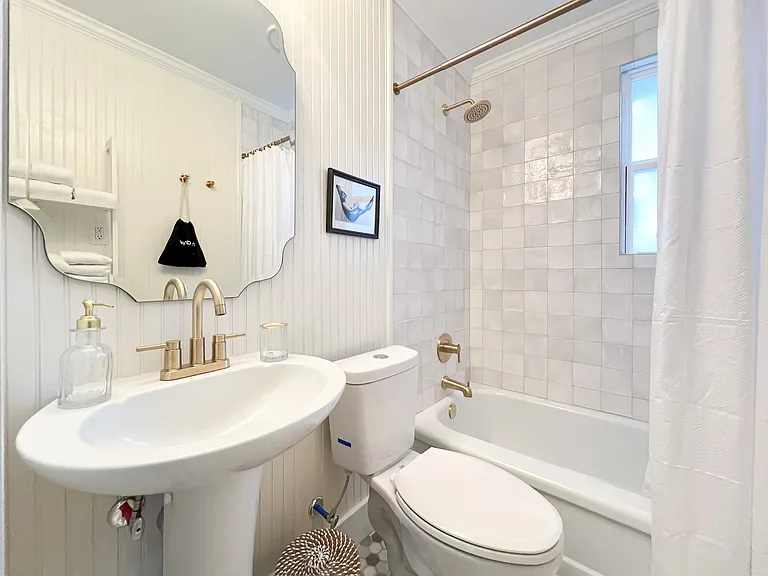 31 Oak Forest Dr — Photo 36