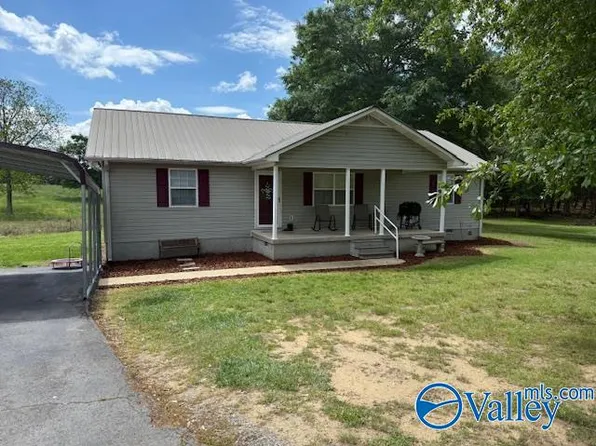 7659 Section Line Rd, Albertville, AL 35950