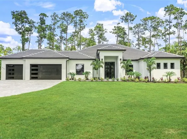 662 9th ST SW, NAPLES, FL 34117