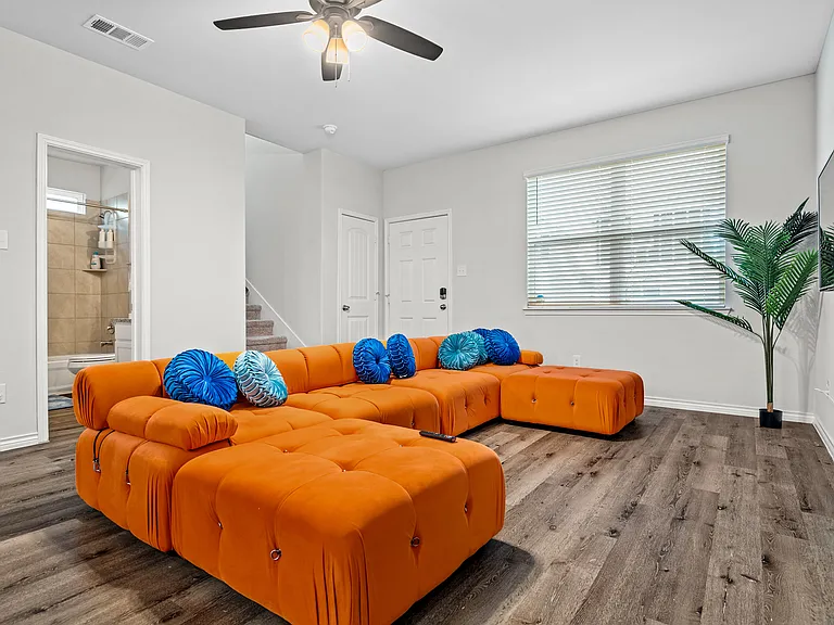 5541 Topwater Trl — Photo 13
