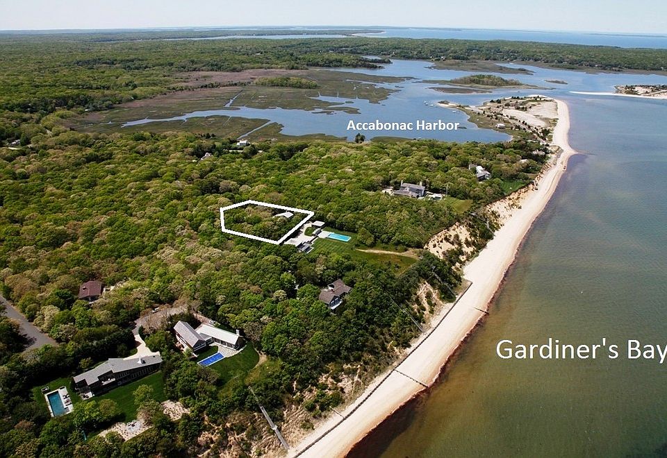 1st image of 25 Lookout Ln