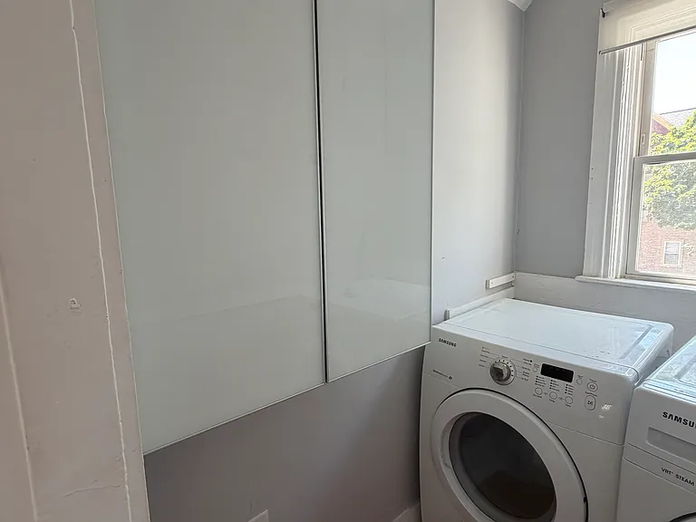 73 Carrington Ave #2 — Photo 13