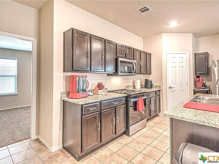 9602 Malkier Dr — Photo 9