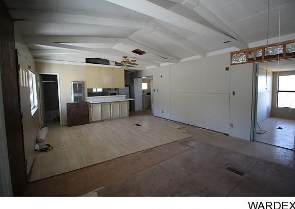 4th image of 15997 Jesmond Dr