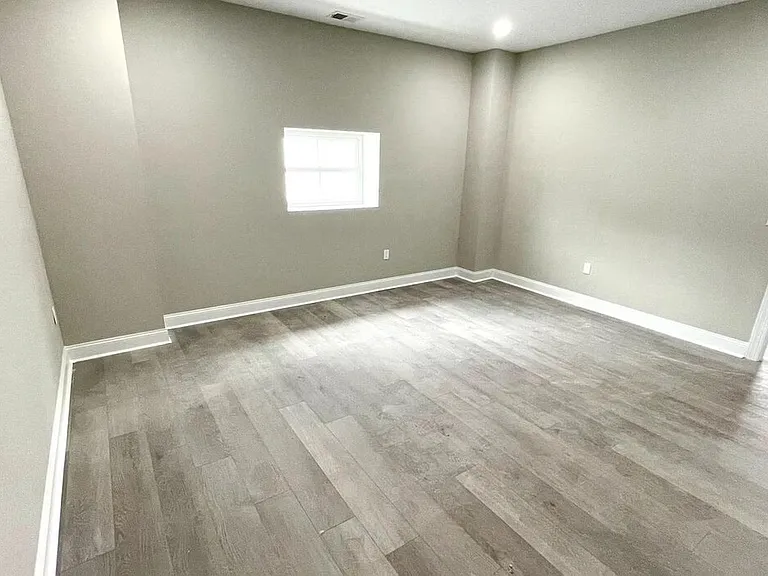 344 Conarroe St #2 — Photo 8