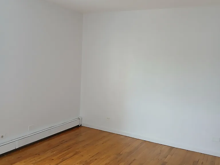 66 Devoe Ave #2 — Photo 12