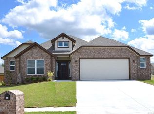 212 W 54th Ct S, Sand Springs, OK 74063