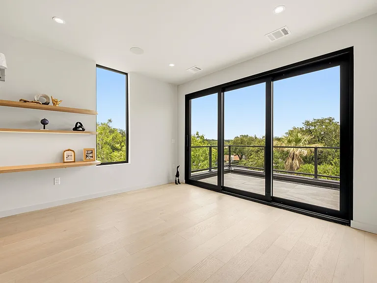 1403 Barton Hills Dr #1 — Photo 16
