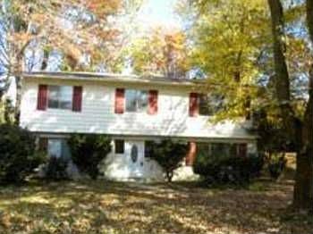 1st image of 4901 Regina Dr