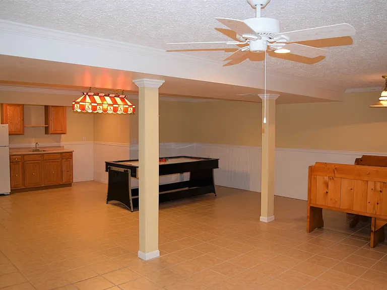 110 Dogwood Cir — Photo 41