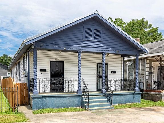 2nd image of 1008-10 Charbonnet St