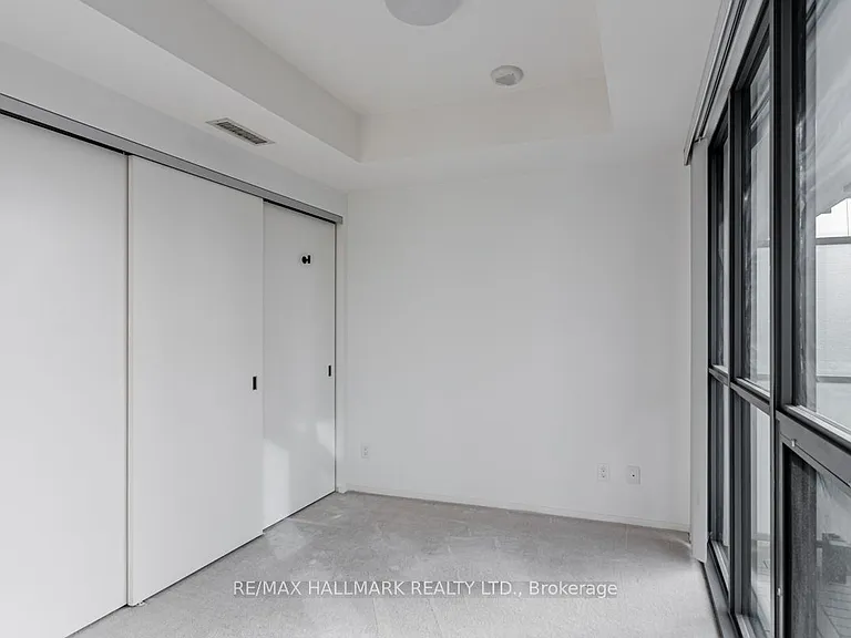 101 Charles St E #1706 — Photo 13