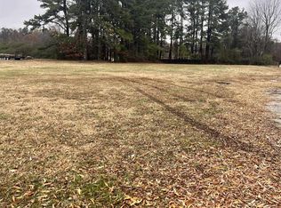 439 Pipkin Rd, Jackson, TN 38305