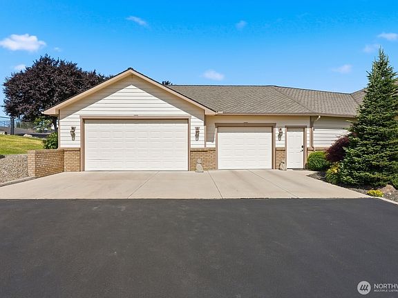 2nd image of 332 Marisa Hill Drive