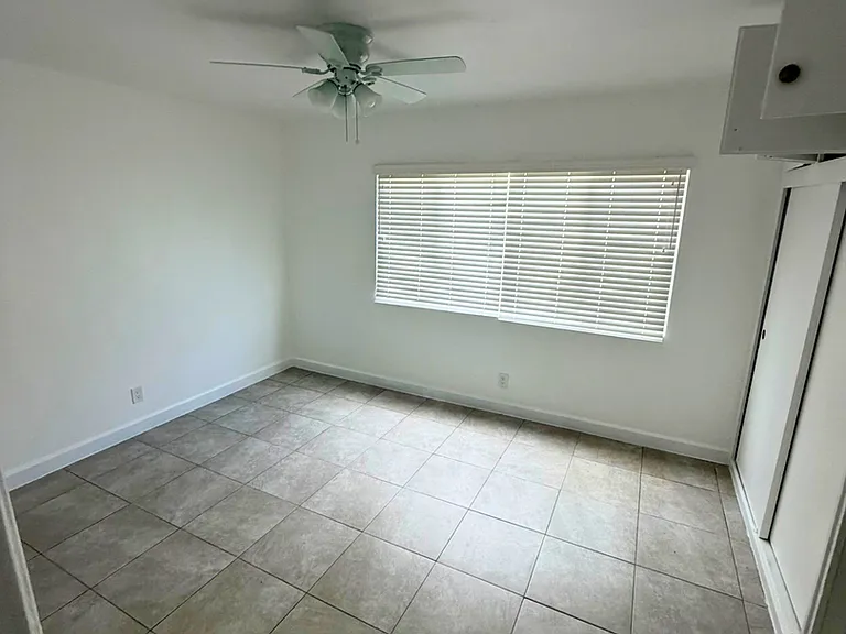 1775 Locust Avenue — Photo 5