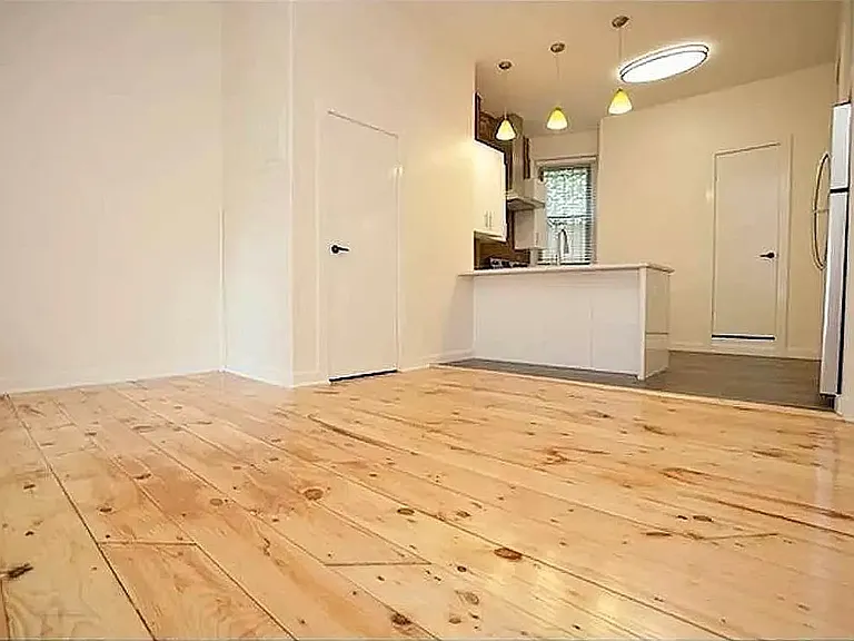 220 Roebling St #1 — Photo 2