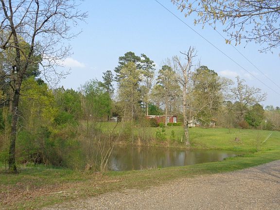 2nd image of 122 Penny Ln